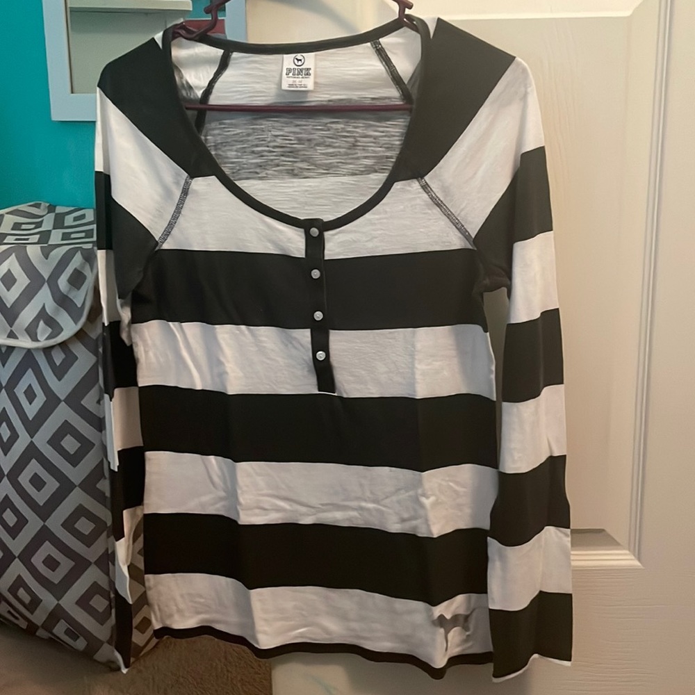 Black and white striped long sleeve shirt